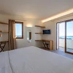 La Bella