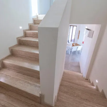 La Bella Guest house