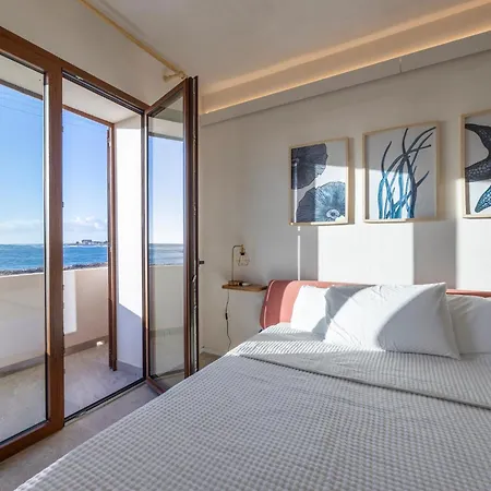 La Bella Guest house *